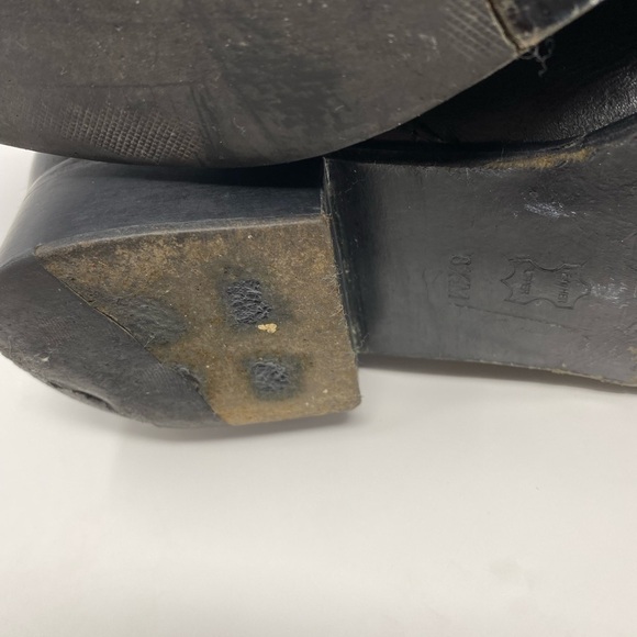 Women’s Tory Burch Leather Riding Boots with Gold Hardware - Picture 10 of 10